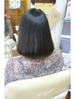 チチカカ(chichikaka)&nbsp;営業ビフォーアフター、ツヤツヤ上質縮毛矯正