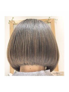 ナノハナ 鹿沼で唯一本格ヘッドスパが出来る美容室　シンプルボブ