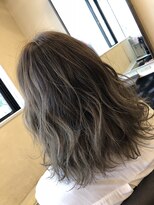 シャワ(CHAWA) 【salondeocco】外国人風グレーカラー