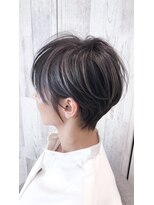 ヘアーアンドスパ フラップス(FLAPS) カジュアルショート×ハイライトグレージュ/ボブショート