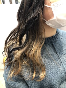 ココ 西葛西南口店(COコ) ホワイトブロンドインナーカラー