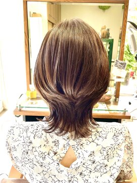 バブ バイネオリーブ(Bab by neolive) 外ハネショート