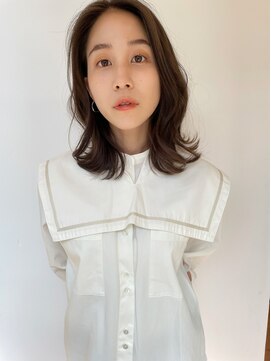 ビュートリアム265(BEAUTRIUM 265) ミディアム/くびれレイヤー/レイヤーカット/顔周りカット/銀座