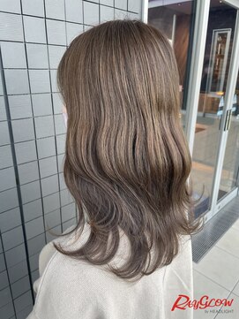 レイグロー バイ ヘッドライト 東海店(RAYGLOW by HEADLIGHT) シアベージュ