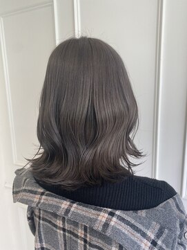 オリーブ 南森町店(Olive) 【スズキ】ゆる巻きミディアム/グレージュ