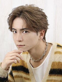 ベーア(Bar)の写真/ツイスト、波打ち、スパイラル、etc、ワンランク上のカッコよさを手に入れる！