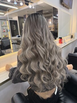 ラピス 千葉(Lapis) ブリーチ/ブリーチなしダブルカラー/エクステ/バレイヤージュ