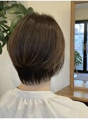 ショートボブ