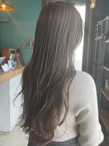 ステイシー(STACY)&nbsp;オリーブベージュ　ブリーチなし