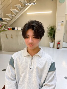 ラ ポルト ドゥ サワ(La Porte de SAWA) フェザーショート×こぼれバング