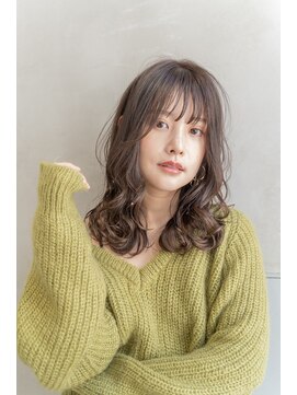 テイラー(Taylor) [Taylor] 大宮　モカブラウン×大人可愛いロング