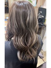 リッカヘアー(Ricca hair) 大人可愛いゆるふわセミロングハイライトブロンドベージュ