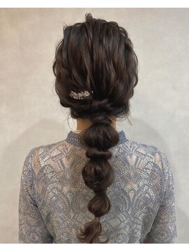 トワイスアップ(TWICE UP) ヘアアレンジ/ヘアメイク/アッシュブラック/フレンチカジュアル