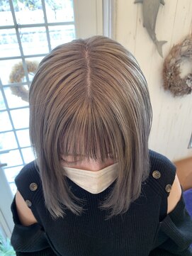アイヘアー(AI HAIR) 寒色系ベージュ☆ハイトーンボブ