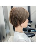 30代40代50代ショートカットショートヘアまるみショート前髪あり