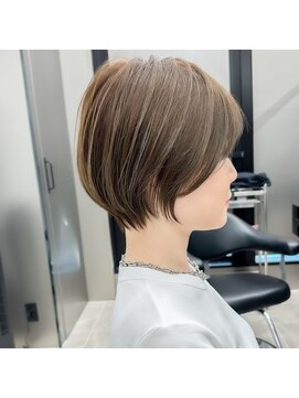 ハルキミナト ジャパン トウキョウ(HARUKI MINATO japan TOKYO) 30代40代50代ショートカットショートヘアまるみショート前髪あり