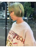 前上がりミニボブ