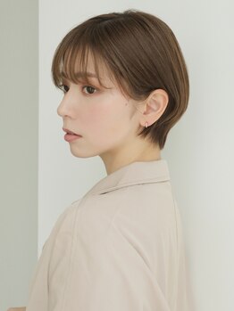 大人女性から圧倒的な支持☆《お手入れ簡単！長く続くまとまりの良さ！小顔カット！》