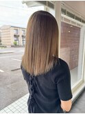 ミルクティーベージュローライトインナーカラーハイライト