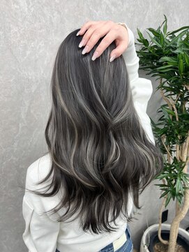 アルドーレフィエロ シンサイバシ(Ardore fiero shinsaibashi) コントラスト極ハイライト☆グレーベージュ