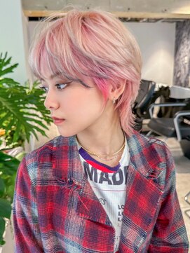 シオン(shion) ショートミディアムウルフレイヤーおくれ毛ウルフカット_F20619