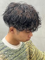 ダズルヘアーエイチ(DAZZLE hair H)&nbsp;シャドーパーマツイストスパイラルフェザー波巻きプードル
