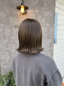 マーレ(MARLE./) オリーブベージュカラー/透明感カラー