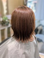 ユーアンボワーズ(U-AMBOISE)&nbsp;レイヤー外ハネ【寝屋川/髪質改善/白髪ぼかし】