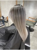 バレイヤージュ、ハイライト、レイヤーロング、グレーベージュ