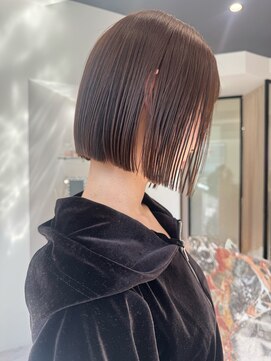 モナバイルーブル(MONA by Louvre) 【MONA】ミニボブ/切りっぱなしボブ/タッセルボブ