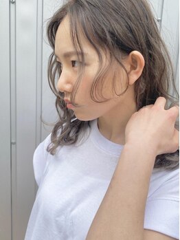 ピエドプールポッシュ(PiED DE POULE POCHE)の写真/ベテランスタイリストが、扱いやすくその時の気分や状況にあったスタイルを提案☆