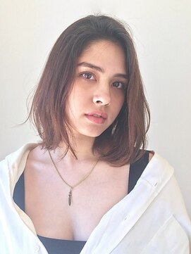 クロスオーバー(Cross Over) 抜け感外国風ミディアム