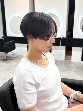 グランドライン(GRAND LINE) 前下がりマッシュショート