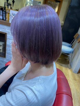 ヘアサロン アティリー(Hair Salon Attirer) 西梅田/ボブ/グレーベージュ/白髪ぼかし/ハイライト/ベージュ