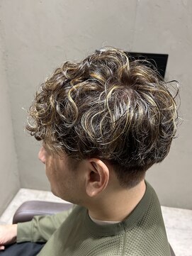 エルテ(ERTE) メンズハイライトパーマ