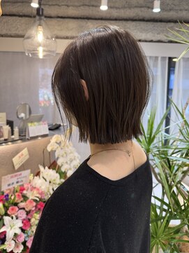 ムクコア(Muk CORE) ラベンダーアッシュ/ぷつっと並行ラインボブ♪【上岡】