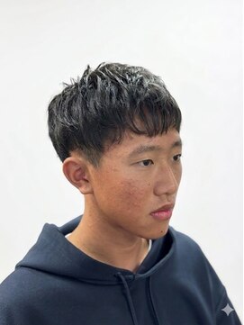 ワンワンオー バーバーショップ 博多店(@110 BARBER SHOP) メンズカット/フェード/濡れパン/バーバー/理容/博多/天神/眉毛