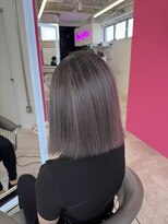 ロサ ファイブヘアー(Rosa..5Hair)&nbsp;中明度グレーシャドールーツ