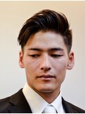 男の色気。全方向からカッコイイ、ルーズなサイドバック