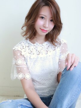 ラ ブレス 天王寺(LaBless) くせ毛風ゆるふわミディアム×柔らかベージュカラー(天王寺)