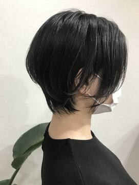 アリウス(ALIUS by posh) 【ALIUS 池袋小川真一】くびれショート×暗髪アッシュ