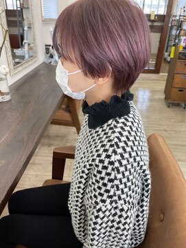 ヘアー アトリエ アンジー(Hair Atelier Angee) ラベンダーアッシュのマッシュショート