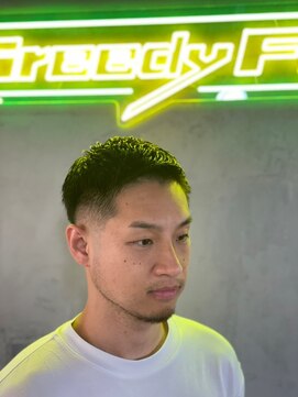 グリーディーフォックス 代々木(Greedy FOX) 韓国マッシュ/センタ-パ-ト/ツイストスパイラル/スキンフェード