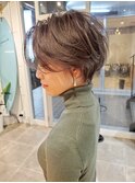 束感、毛流れが魅力の色っぽショートスタイル☆