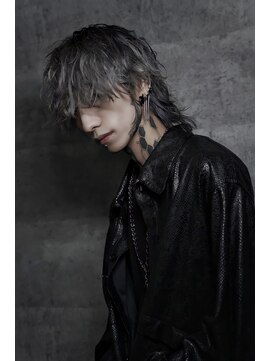 シン(syn) マッシュウルフ ハイトーン