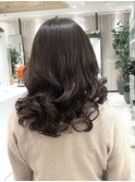 暗髪ブラウン　コテ巻き風パーマ
