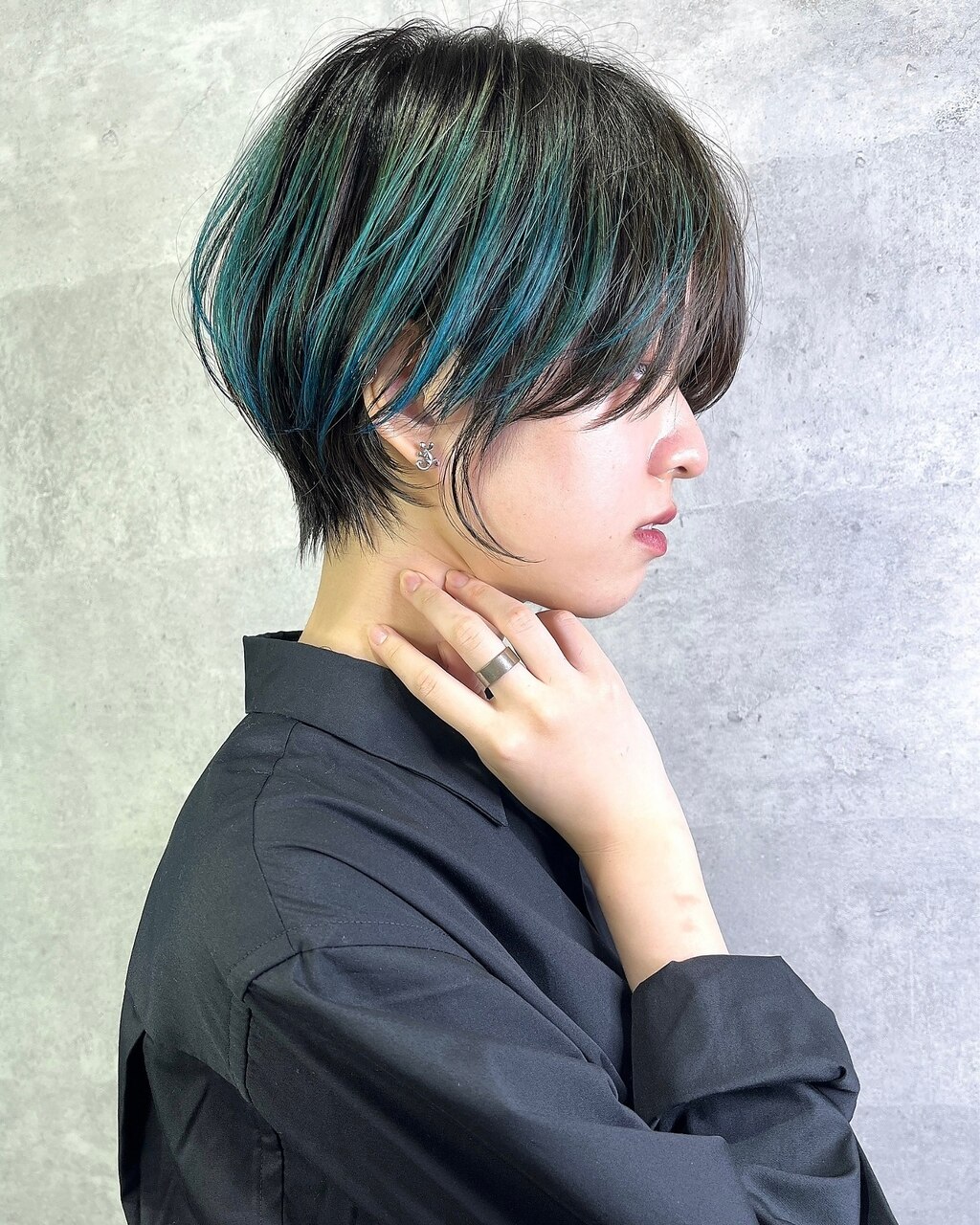 _WHITEデザインカット＋シャンプー＋ブロー_3400円