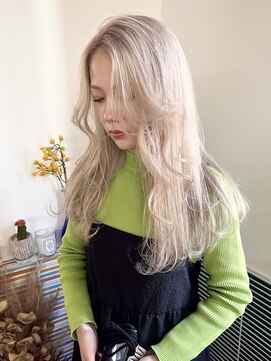 クペウ アエレ(cope'u aele) white beige