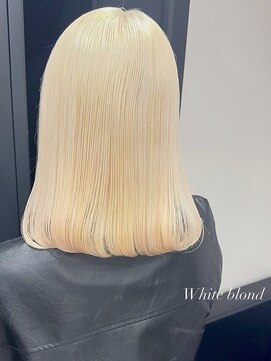 ベレーザ 渋谷(BELEZA) 7392ブロンドハイライトグラデーションハイトーンカラーボブ