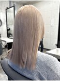 ケアブリーチ　ハイトーン　ストレート　ミディアム　艶カラー